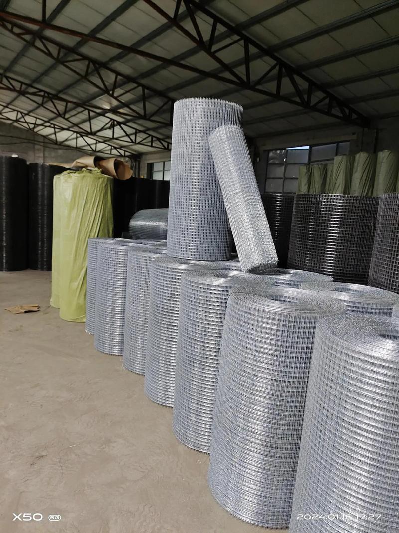 國(guó)標(biāo)出口熱鍍鋅電焊網(wǎng) 信譽(yù)、質(zhì)量與素質(zhì)的三重奏